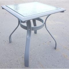 Столик для шезлонга T135 Grey в Камышлове - kamyshlov.mebel24.online | фото 1