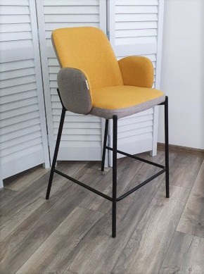 Полубарный стул NYX (H=65cm) VF106 желтый / VF120 серый М-City в Камышлове - kamyshlov.mebel24.online | фото 2